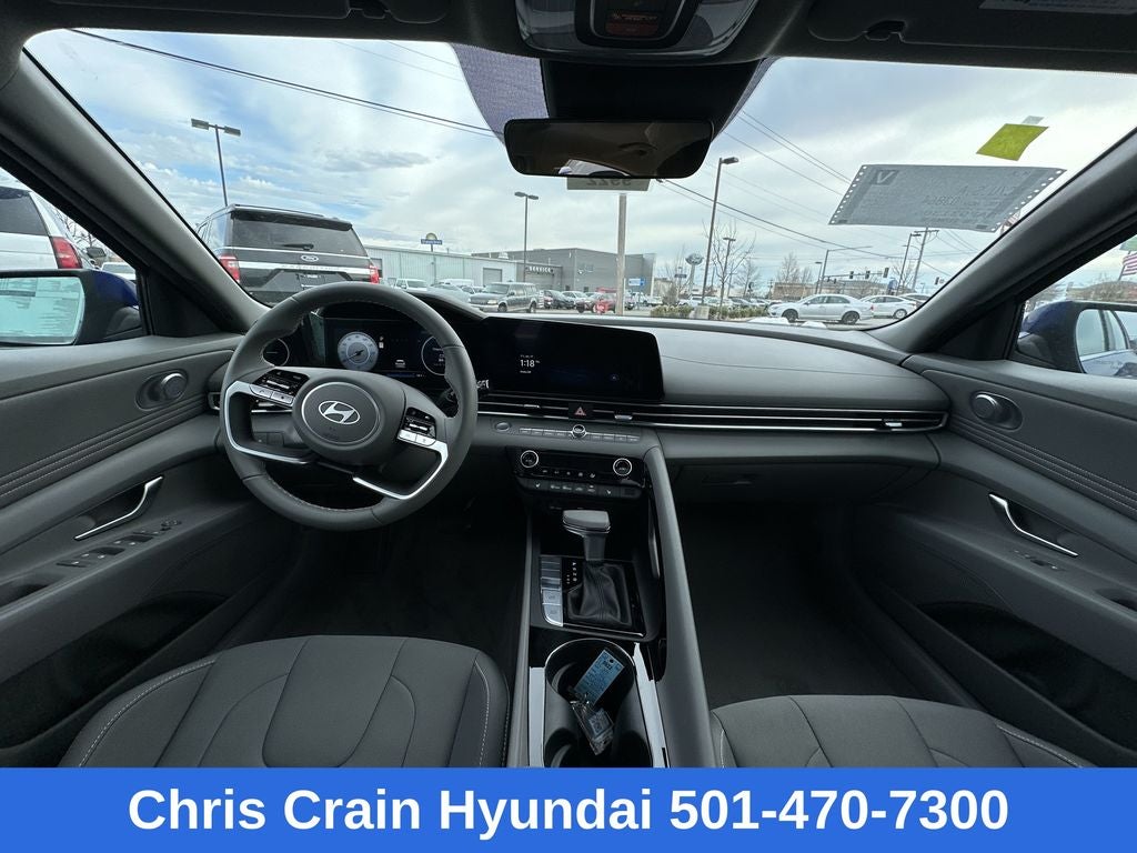 2025 Hyundai ELANTRA SEL Convenience