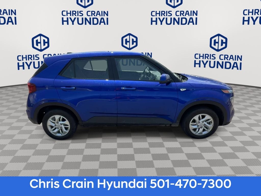 2025 Hyundai VENUE SE