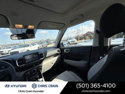 2025 Hyundai VENUE SEL