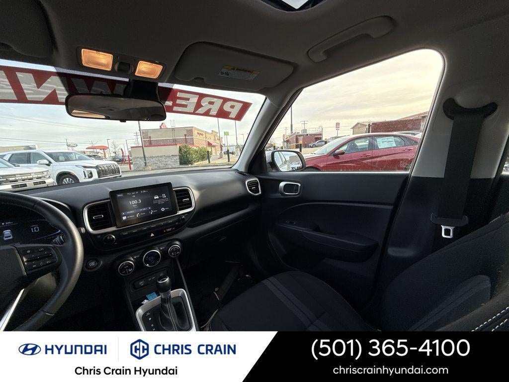 2025 Hyundai VENUE SEL