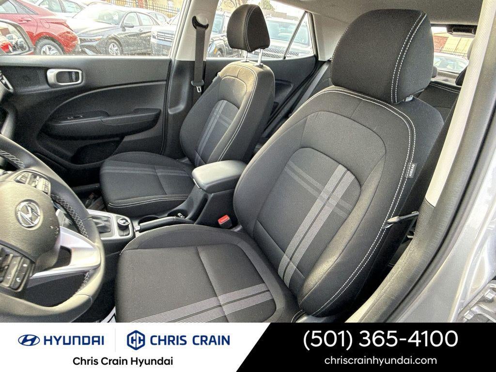 2025 Hyundai VENUE SEL