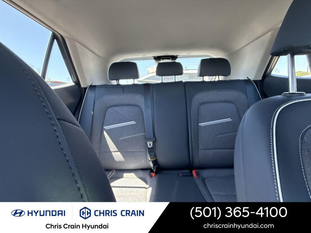 2026 Hyundai VENUE SEL W/Two-Tone Roof