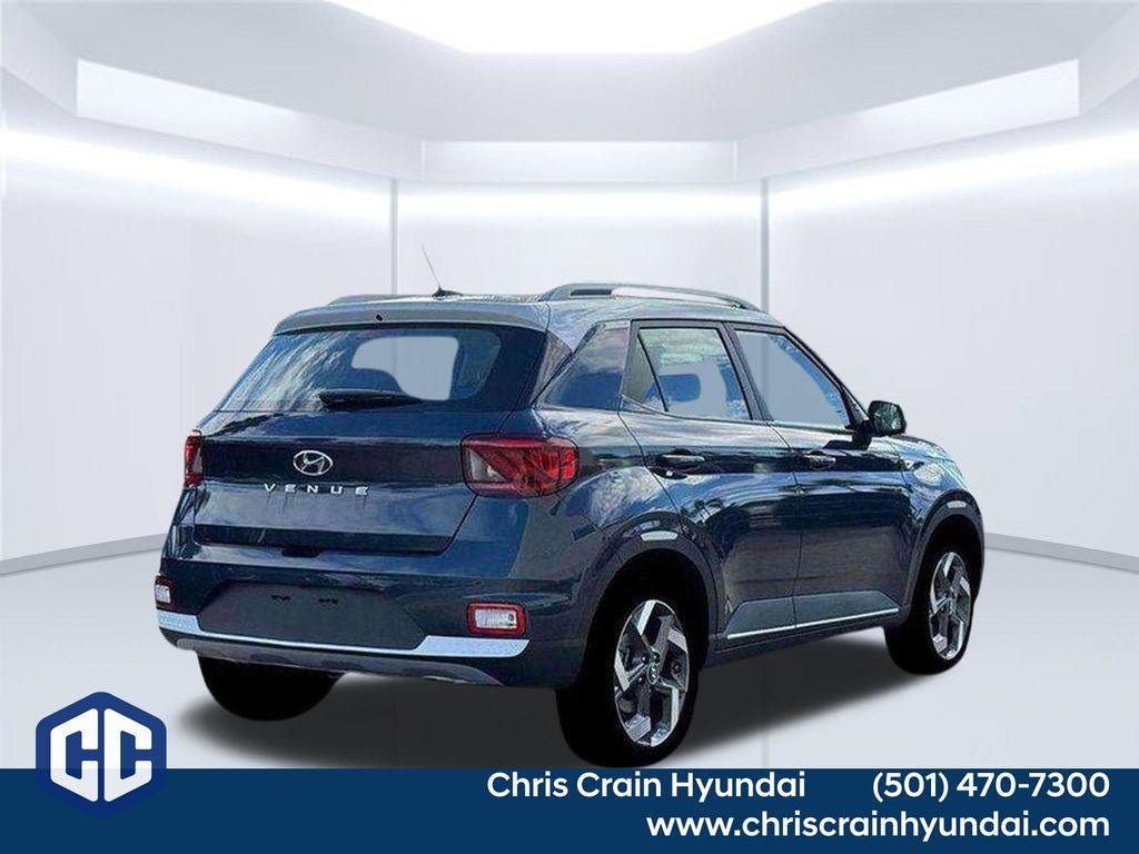2026 Hyundai VENUE SEL W/Two-Tone Roof