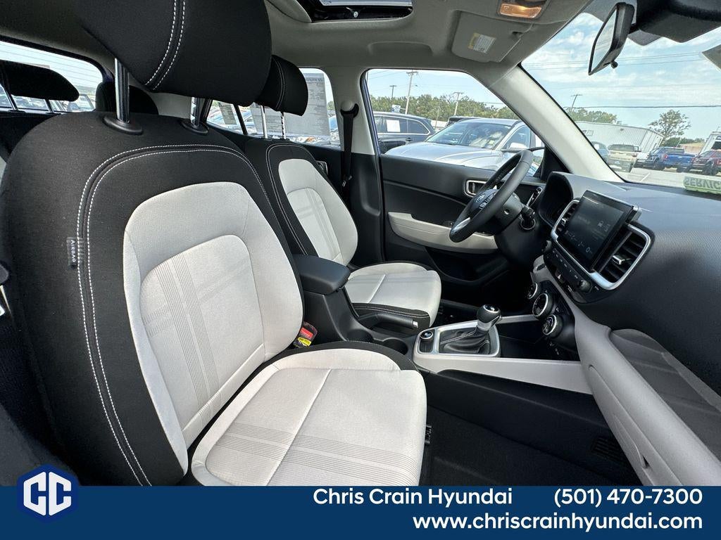 2025 Hyundai VENUE SEL