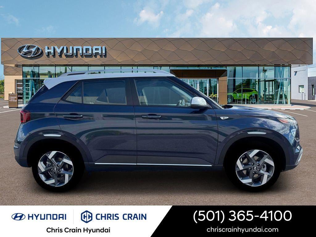 2026 Hyundai VENUE SEL W/Two-Tone Roof