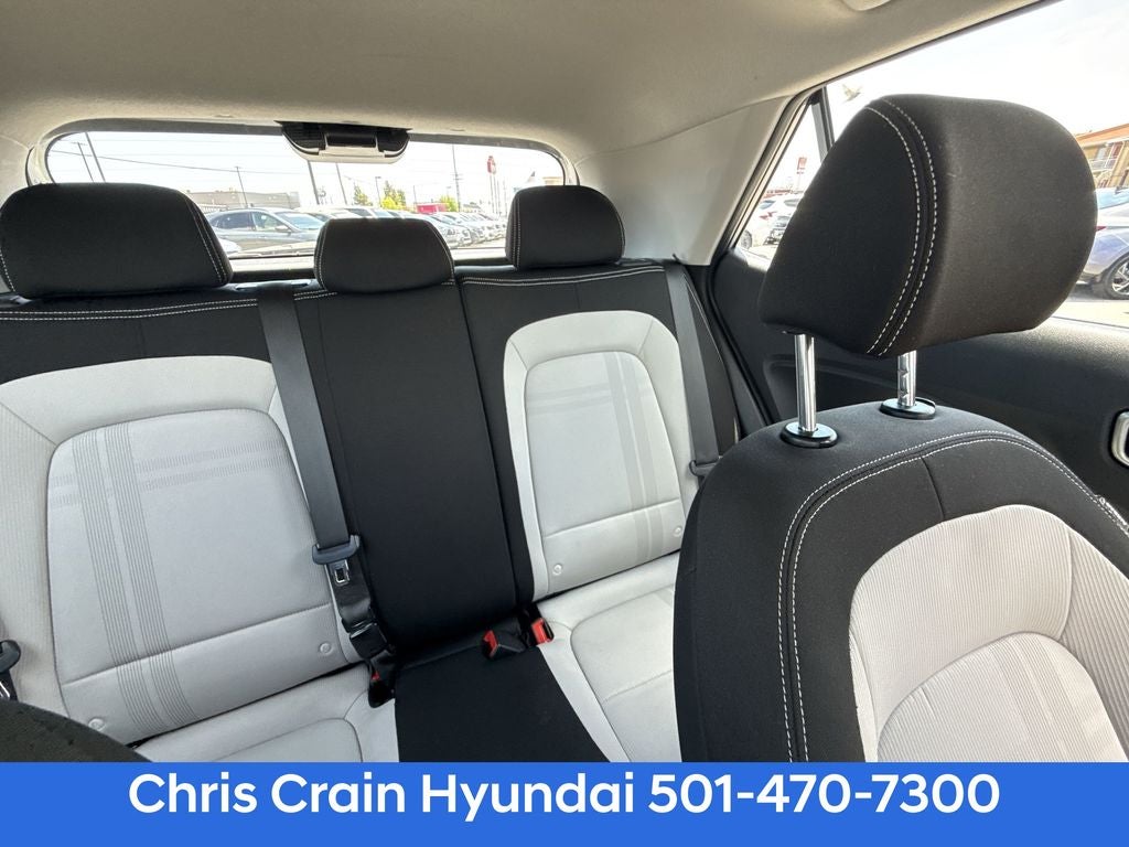 2024 Hyundai Venue SEL - Photo 14