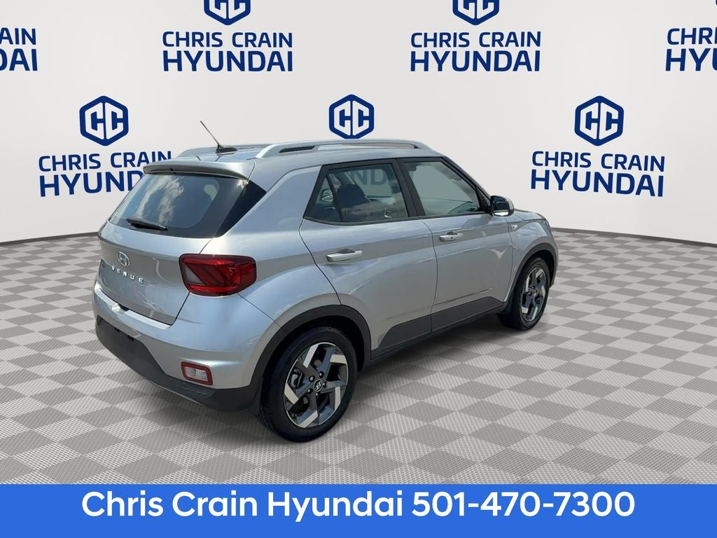 2024 Hyundai Venue SEL - Photo 8