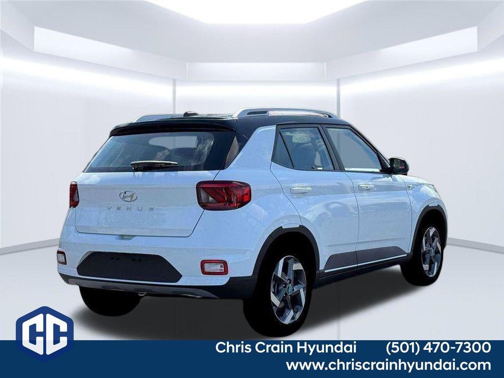2026 Hyundai VENUE SEL W/Two-Tone Roof