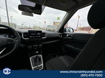 2024 Hyundai VENUE SEL