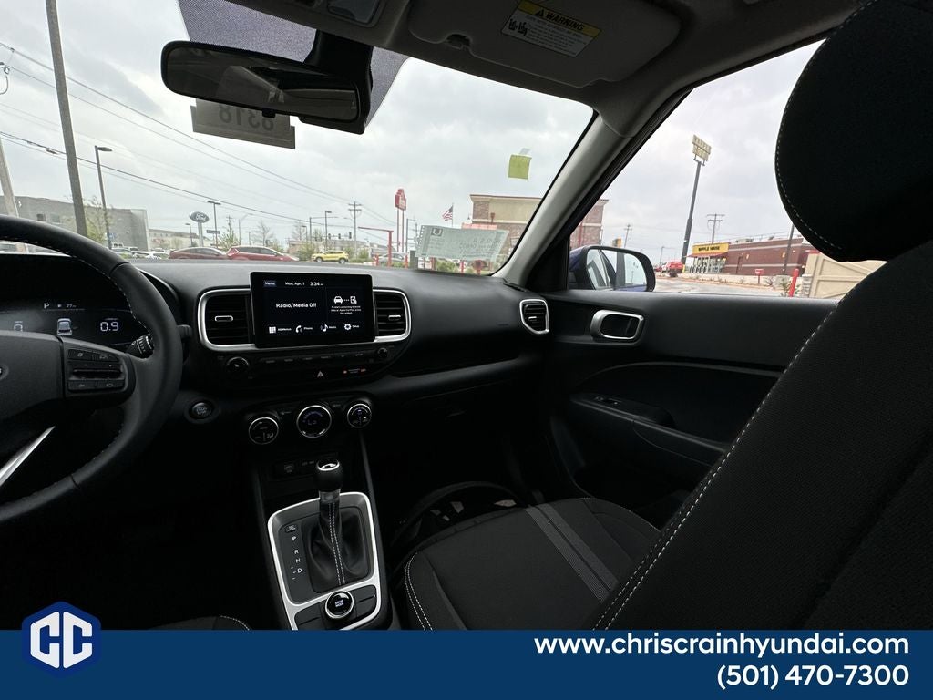 2024 Hyundai VENUE SEL