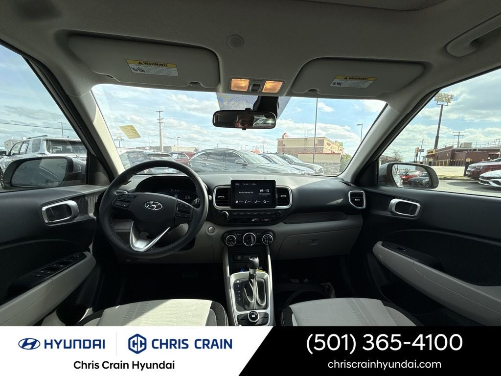 2025 Hyundai VENUE SEL