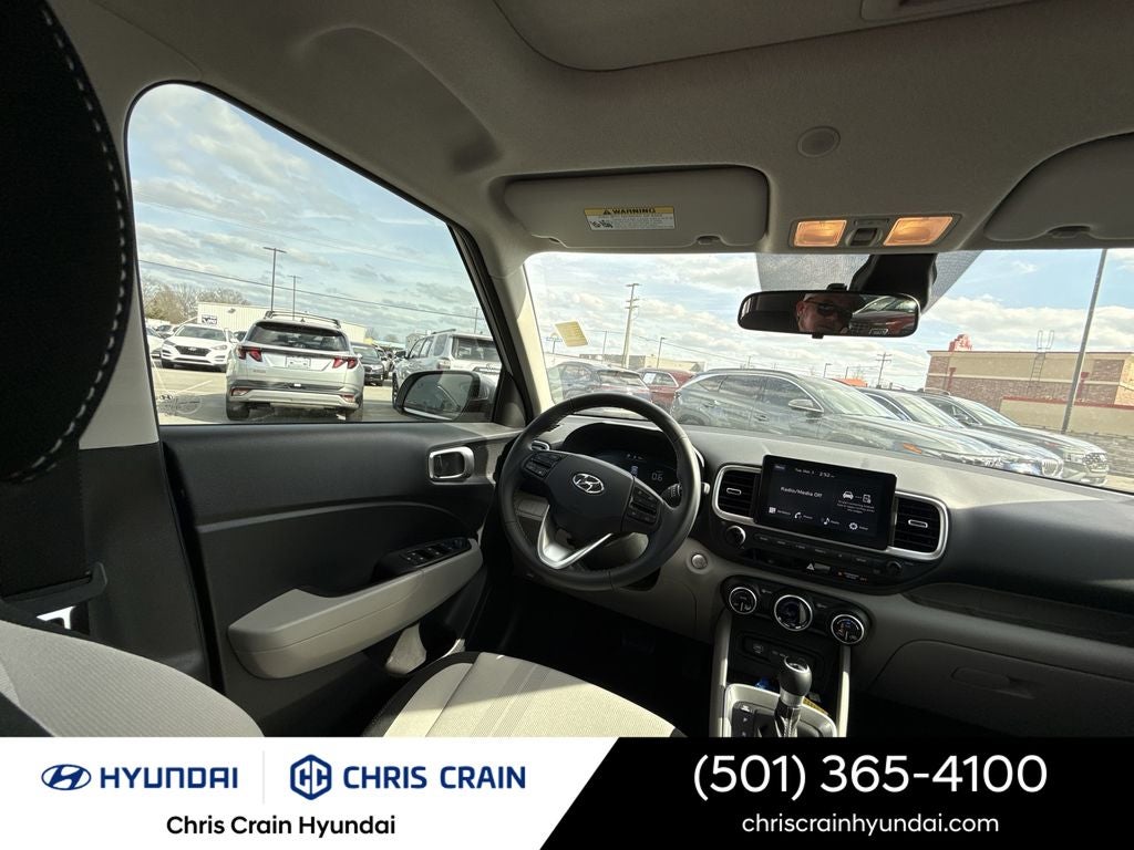 2025 Hyundai VENUE SEL