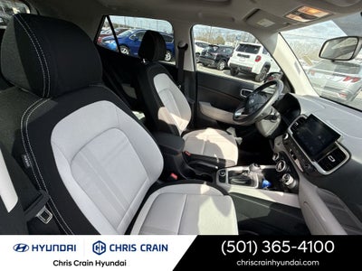 2025 Hyundai VENUE SEL