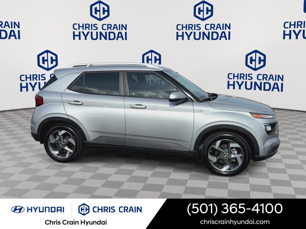 2025 Hyundai VENUE SEL