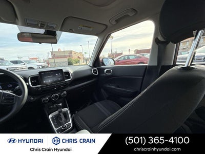 2025 Hyundai VENUE SEL