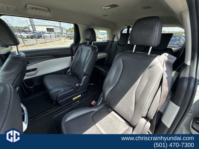 2023 Kia Carnival LX Seat Package