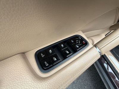 2020 Porsche Cayenne Base