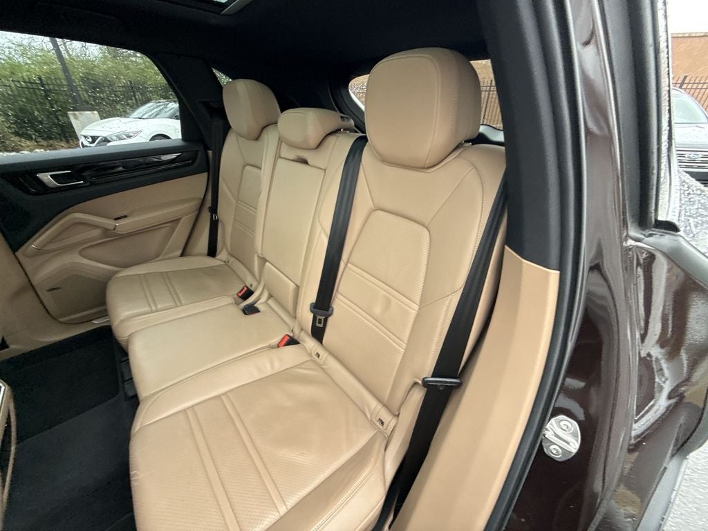 2020 Porsche Cayenne Base