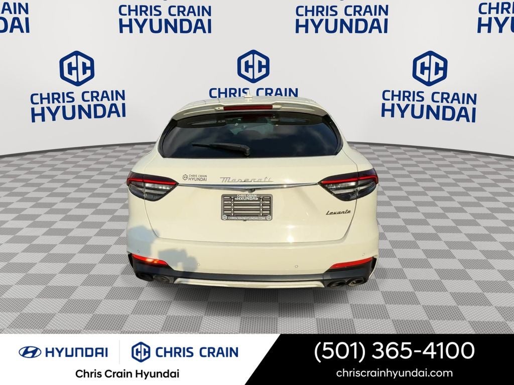 2022 Maserati Levante Modena