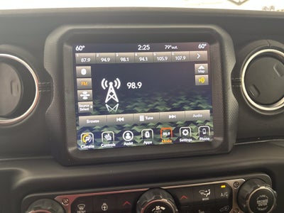 2023 Jeep Wrangler 4-Door Sahara 4x4