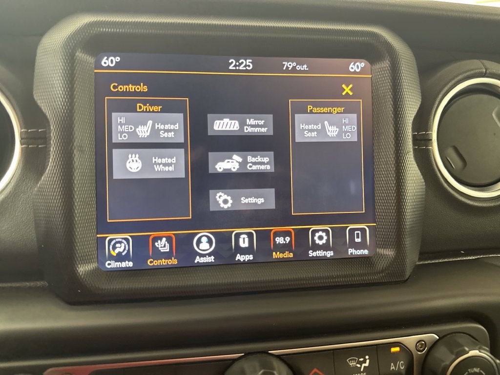 2023 Jeep Wrangler 4-Door Sahara 4x4