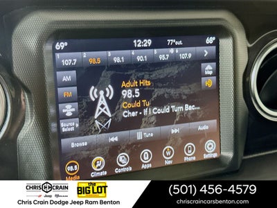 2023 Jeep Wrangler 4-Door Sahara Altitude 4x4