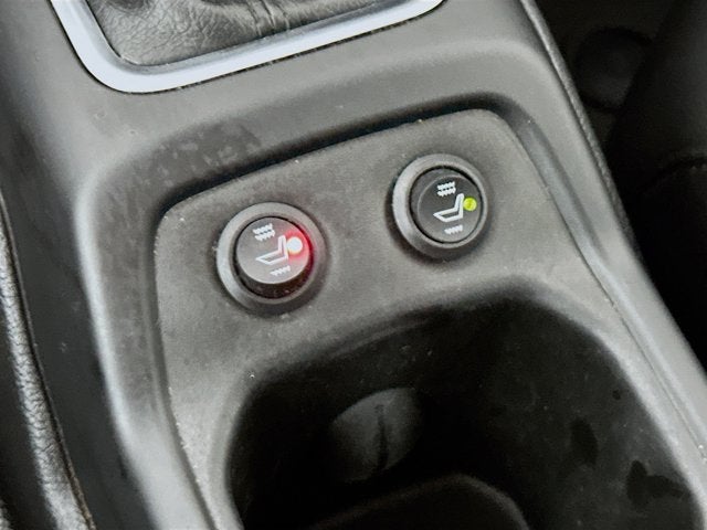 2023 Jeep Wrangler 4-Door Sahara Altitude 4x4