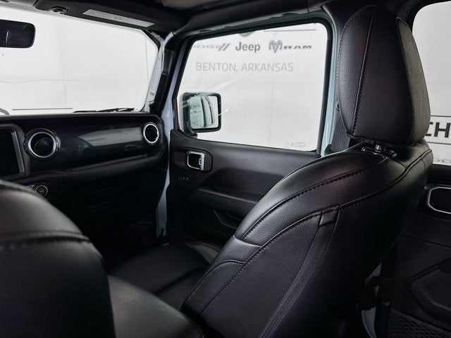 2023 Jeep Wrangler 4-Door Sahara Altitude 4x4