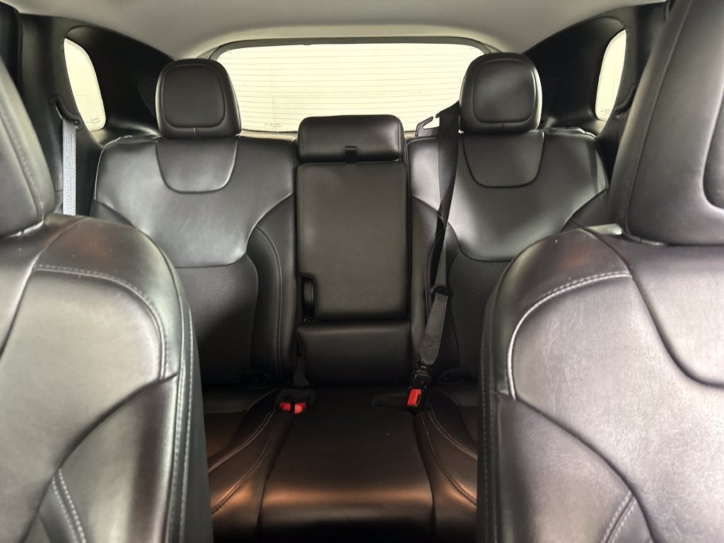 2020 Jeep Cherokee Latitude Plus FWD