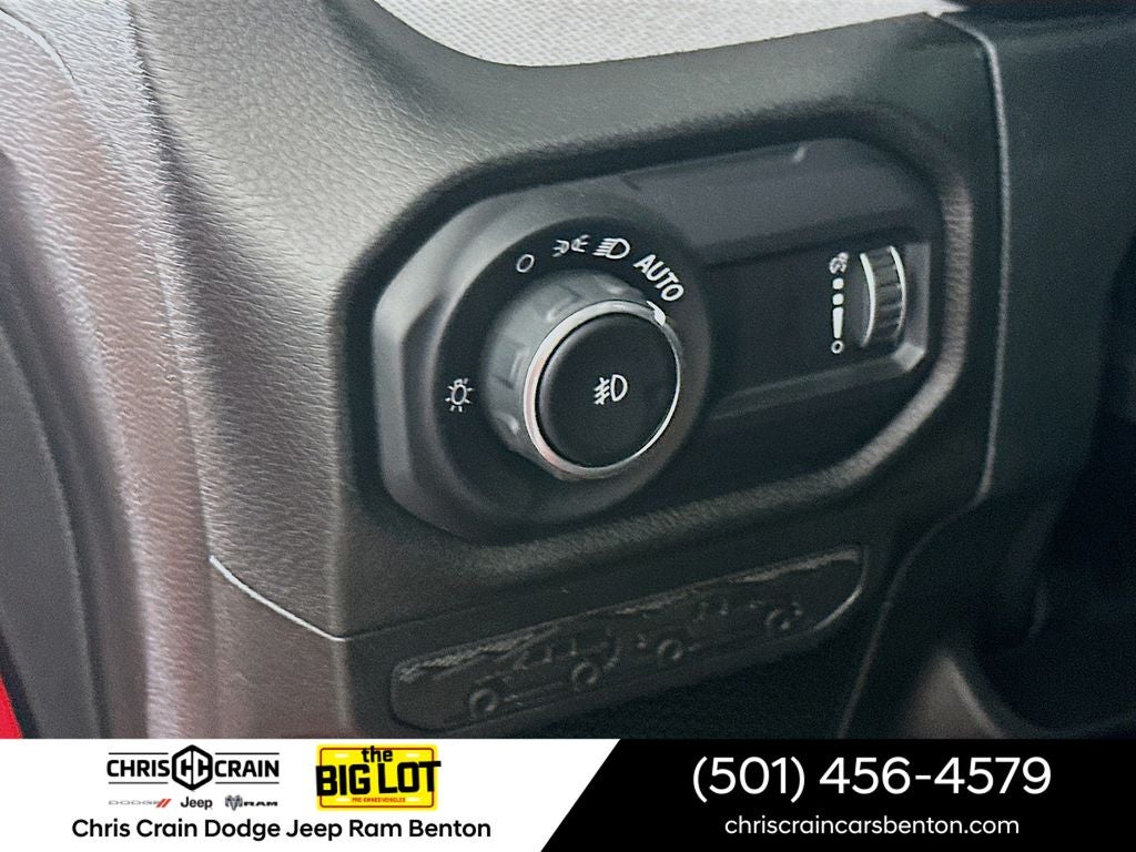 2025 Jeep Wrangler 4-Door Summit 4x4