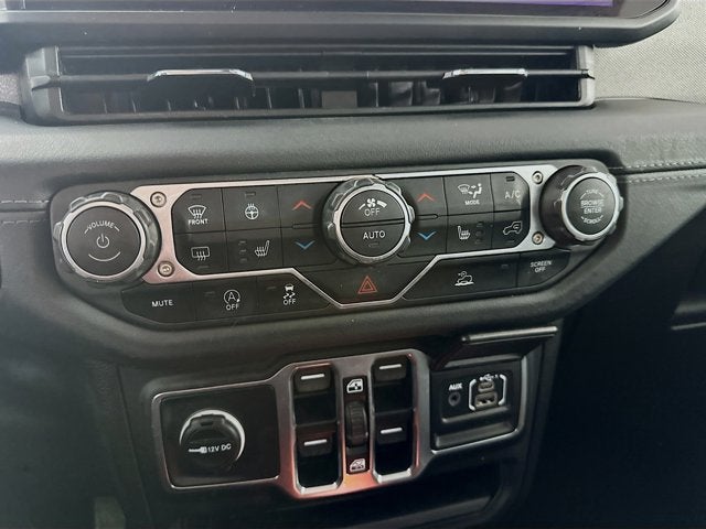 2024 Jeep Wrangler 4-Door Sahara 4x4