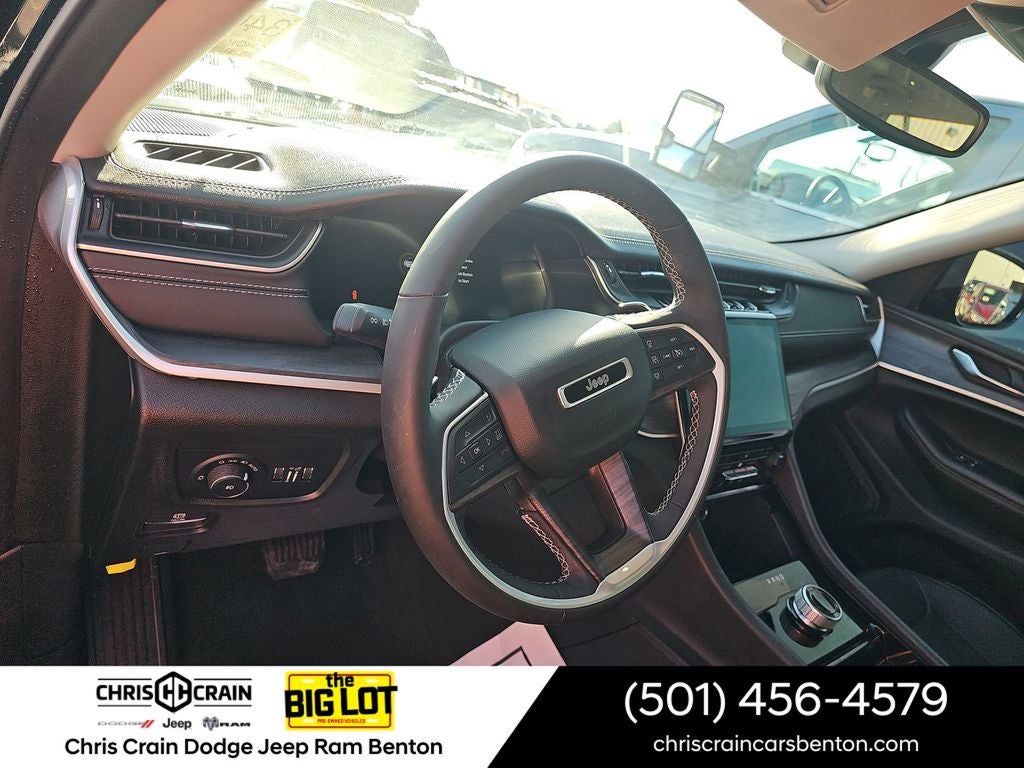 2023 Jeep Grand Cherokee Limited 4x2