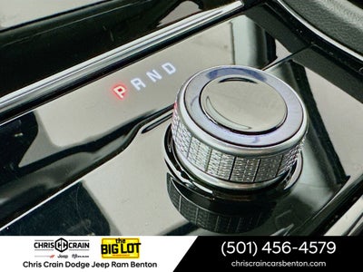 2023 Jeep Grand Cherokee Laredo 4x4