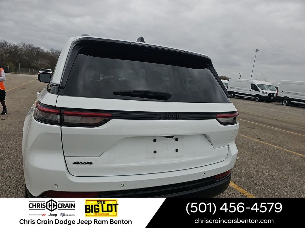 2023 Jeep Grand Cherokee Altitude 4x4