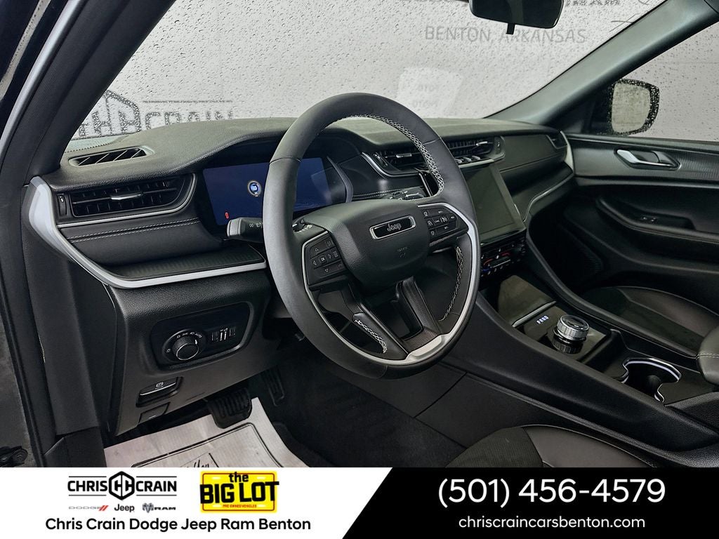 2025 Jeep Grand Cherokee Altitude 4x4