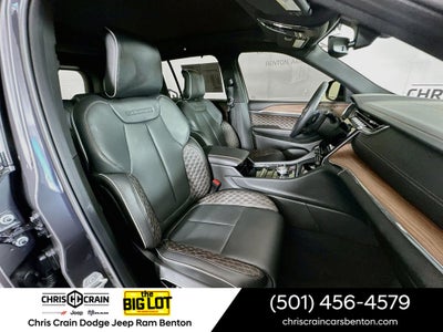 2025 Jeep Grand Cherokee Summit 4x4