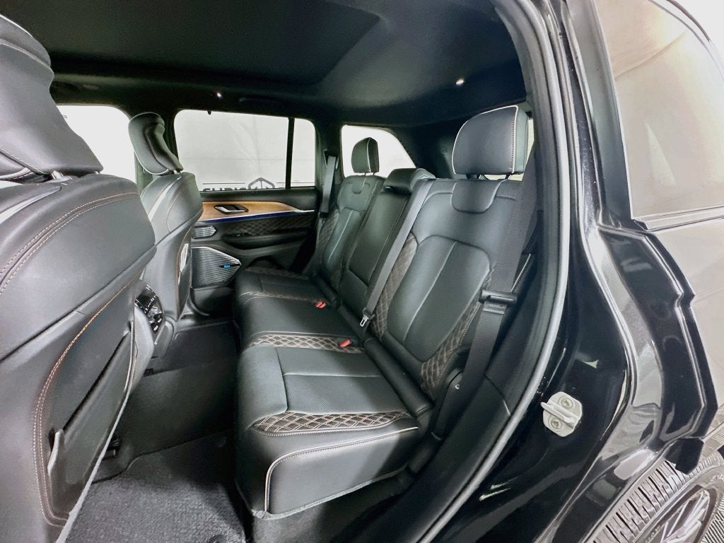 2026 Jeep Grand Cherokee Summit 4x4