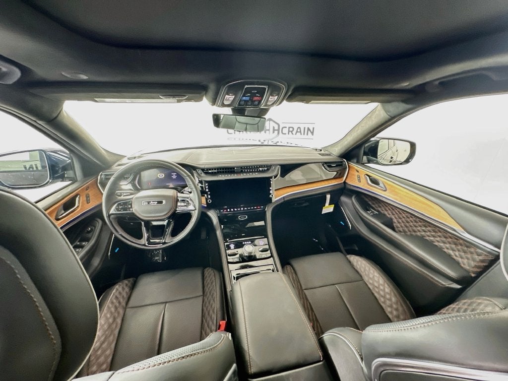 2026 Jeep Grand Cherokee Summit 4x4