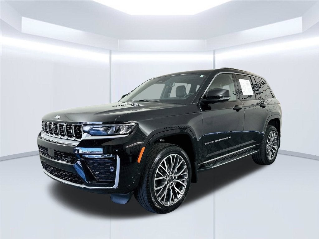 2026 Jeep Grand Cherokee Summit 4x4