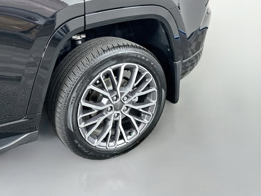 2026 Jeep Grand Cherokee Summit 4x4
