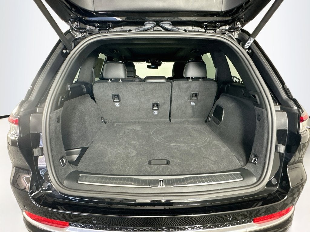 2026 Jeep Grand Cherokee Summit 4x4