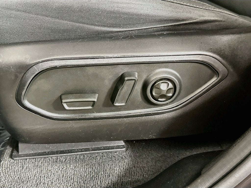 2024 Jeep Grand Cherokee L Laredo X 4x2