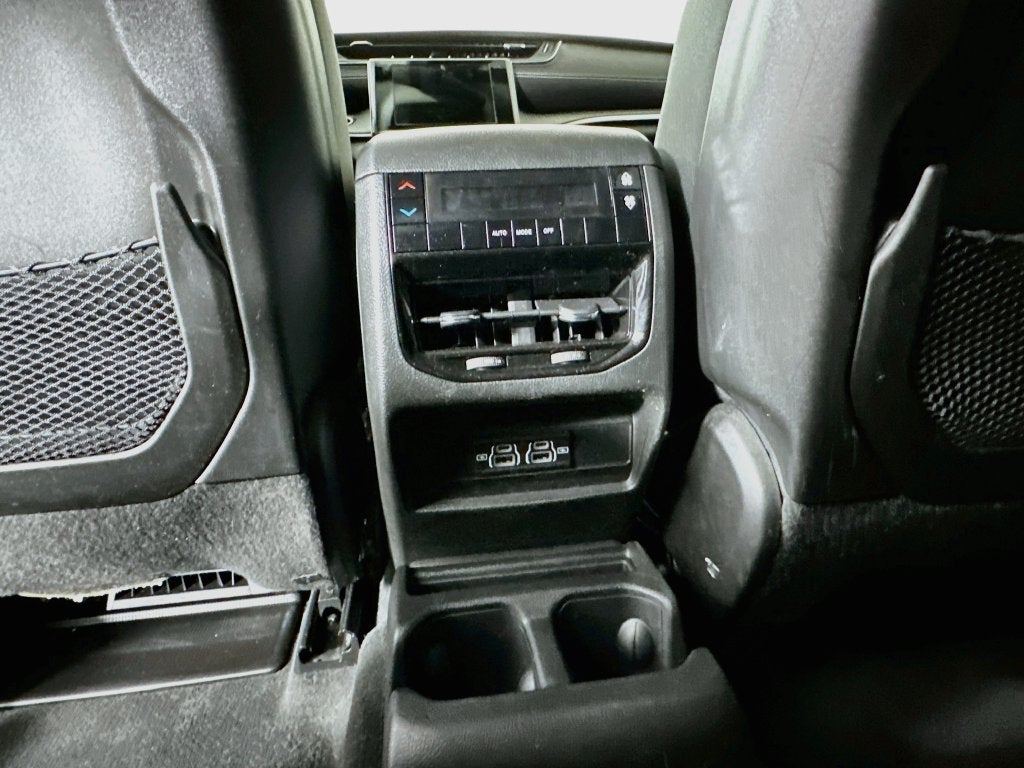 2024 Jeep Grand Cherokee L Laredo X 4x2