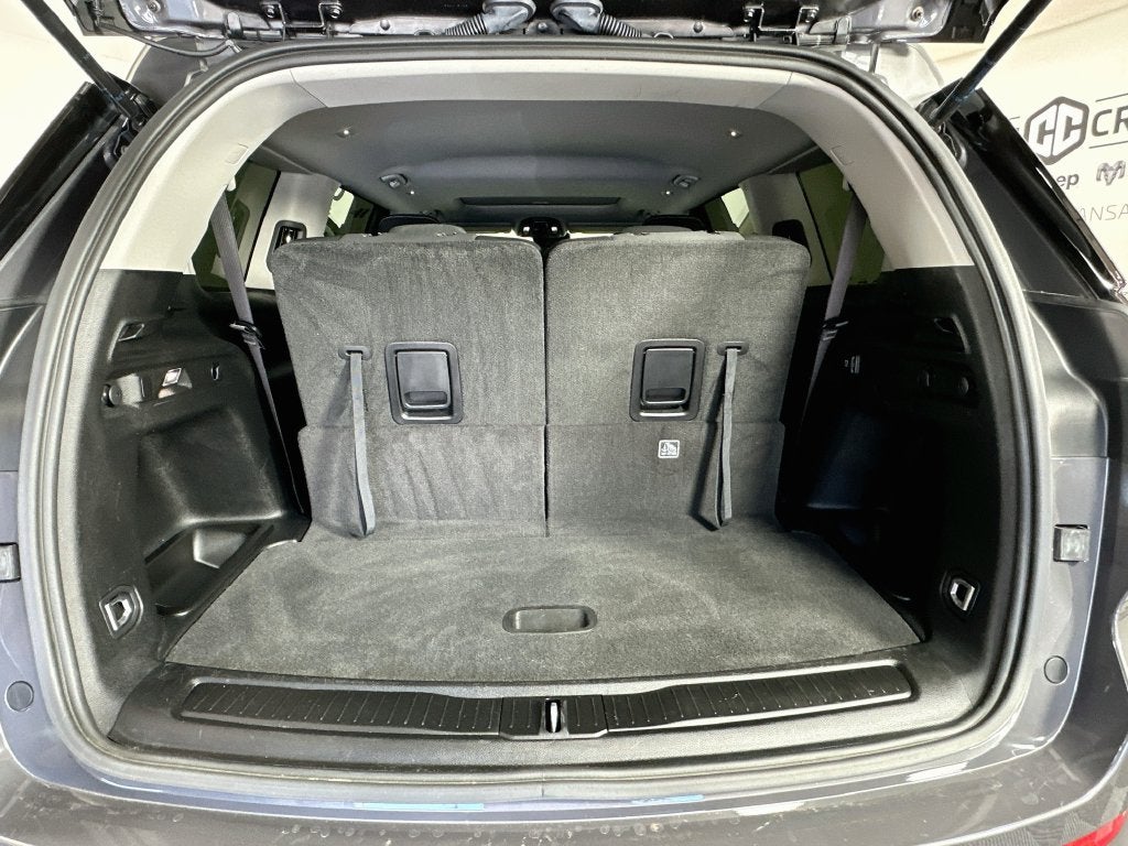 2024 Jeep Grand Cherokee L Laredo X 4x2