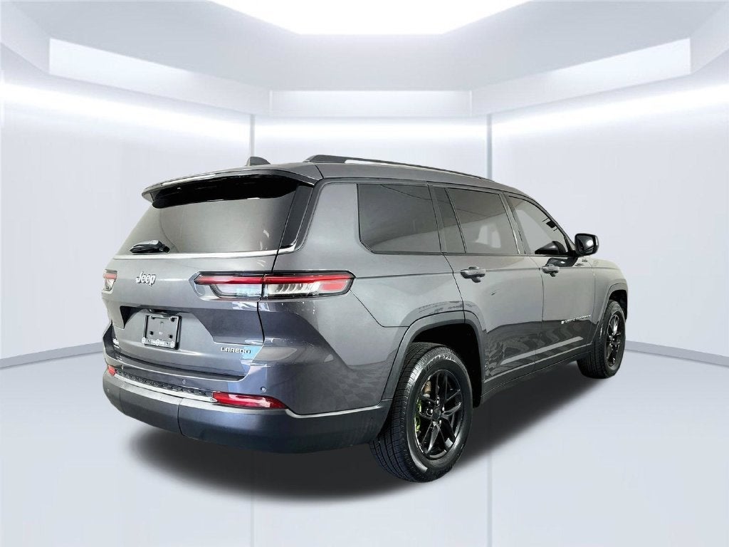 2024 Jeep Grand Cherokee L Laredo X 4x2
