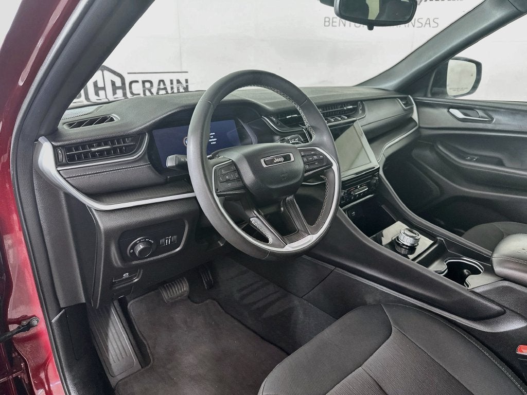 2024 Jeep Grand Cherokee L Laredo X 4x2