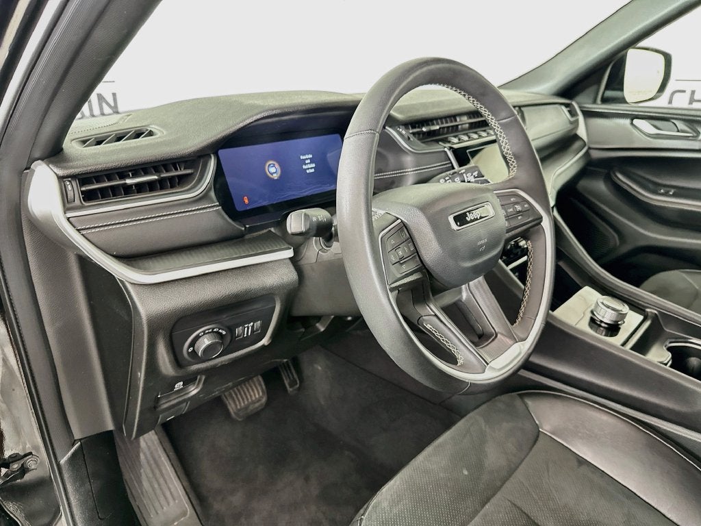 2024 Jeep Grand Cherokee L Altitude 4x4