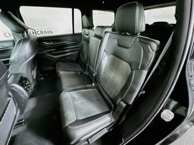 2024 Jeep Grand Cherokee L Altitude 4x4