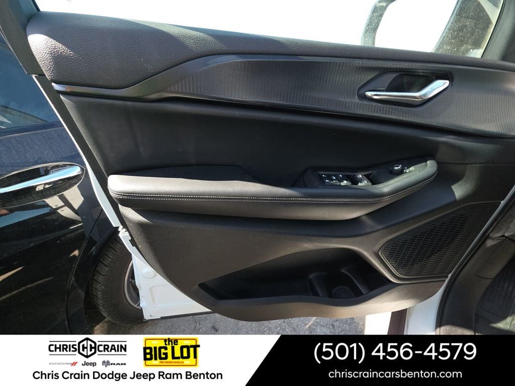 2024 Jeep Grand Cherokee L Altitude 4x4