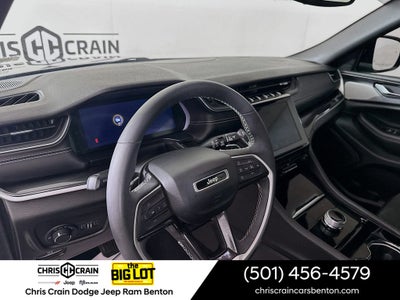 2023 Jeep Grand Cherokee L Altitude 4x4